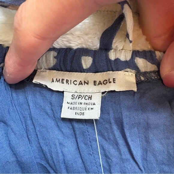 American Eagle Outfitters Floral Romper Blue and White NWT Women’s Size Small - Picture 3 of 8